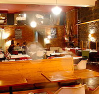 De Los Santos - Pubs Perth