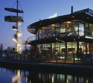 The Point - Pubs Perth 0