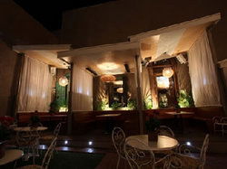 Benjamin On Franklin - Pubs Perth 0