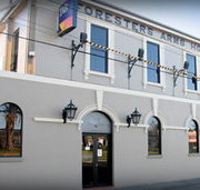 Castello's Foresters Arms Hotel - Pubs Perth