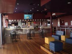 Beach House Bar & Grill - Pubs Perth 1