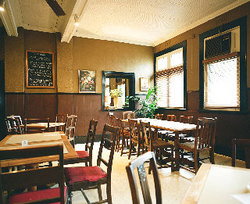 Lord Newry Hotel - Pubs Perth 1