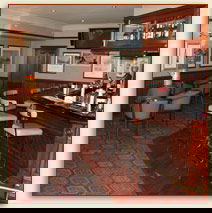 Customs House Hotel - Pubs Perth 1