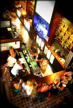 Madam De Biers Hotel Bar - Pubs Perth 2