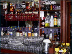 Land Of Promise Hotel - Pubs Perth 2