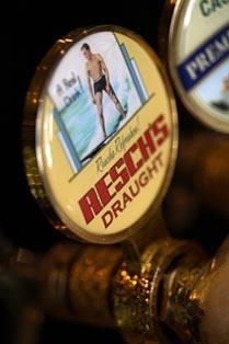 Bellevue Hotel - Pubs Perth 3