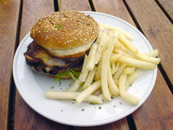 Clare Castle Hotel - Pubs Perth 3