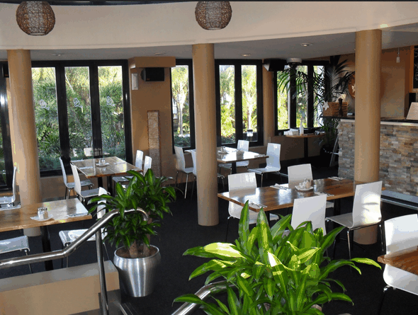 Mermaid Beach Tavern - Pubs Perth 2