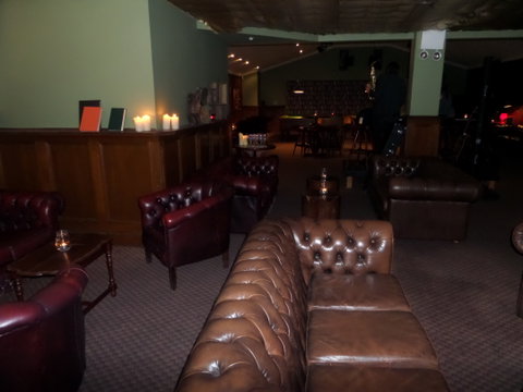 Castle Hill Tavern - Pubs Perth 7