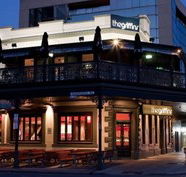 Griffins Head Hotel - Pubs Perth