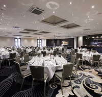 Dingley International Hotel - Pubs Perth