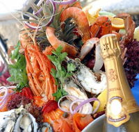 The Lazy Lobster - Pubs Perth