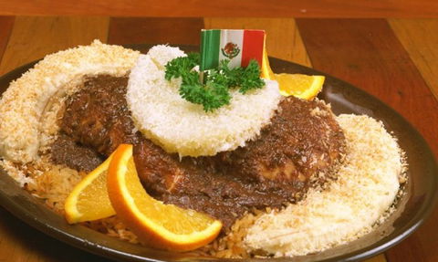 Montezuma's Mesa Noosa Heads - Pubs Perth 3