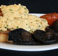 Raphael's On Brighton - Pubs Perth