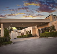 Shangri-La Gardens - Pubs Perth