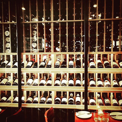 Two Buoys - Pubs Perth 4