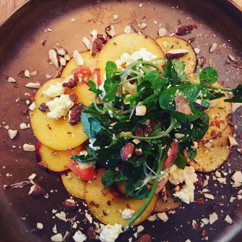 Two Buoys - Pubs Perth 9