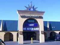 Monash Hotel 