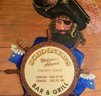 Schooners Bar  Grill - Pubs Perth