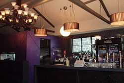 White Charlie - Restaurant, Bar & Lounge - Pubs Perth 0