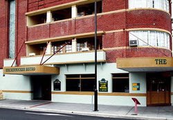 Knickerbocker Hotel - Pubs Perth 1