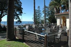 Ocean Beach Hotel - Pubs Perth 1
