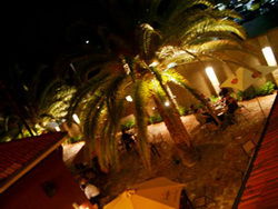 Balmoral Hotel - Pubs Perth 2