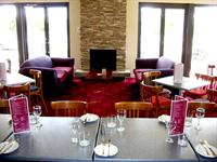 Fitzy's Lakeside - Pubs Perth 2