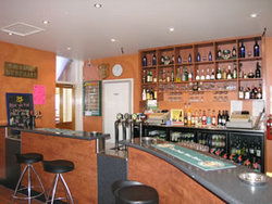 Sportsmans Hall Hotel - Pubs Perth 2