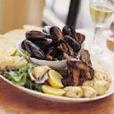 The Vic Hotel - Pubs Perth 3