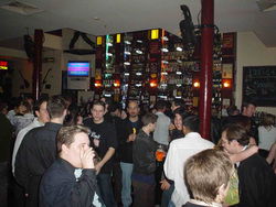 Carnegies Bar & Restaurant - Pubs Perth 3