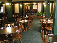 Pig & Whistle Bar & Bistro - Pubs Perth 3