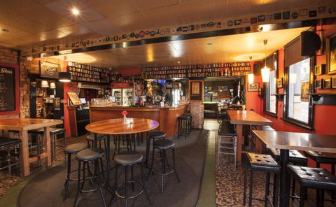 The Fox Hotel - Pubs Perth 2