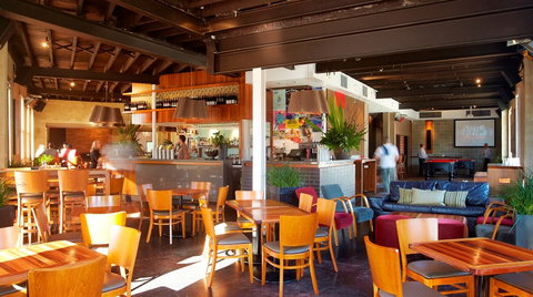 Brisbane Hotel - Pubs Perth 4