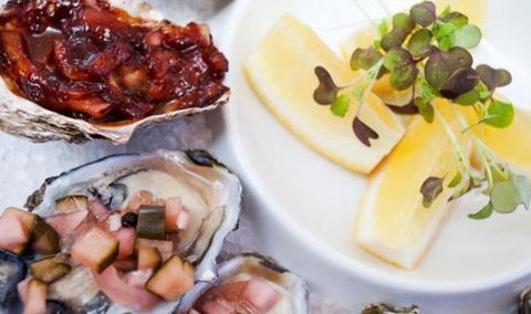 Latitude 21 Restaurant & Bar - Pubs Perth 1