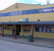 The Lake George Hotel - Pubs Perth