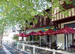 Staughton Vale VIC Pubs Perth