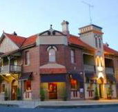 Abermain Hotel - Pubs Perth