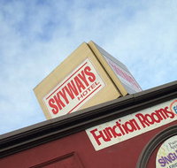 Skyways Hotel - Pubs Perth