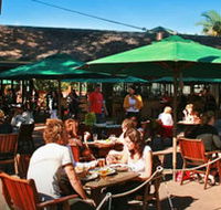 The Beach Hotel - Pubs Perth