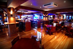 Rattle N Hum Port Douglas - Pubs Perth 0