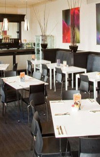 The Melbourne Restaurant - Pubs Perth 0