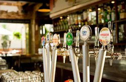 Queens Tavern - Pubs Perth 0