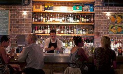Fredas - Pubs Perth 0