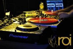 Roi Bar - Pubs Perth 1