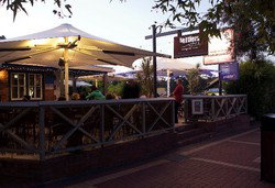 Settlers Tavern - Pubs Perth 1