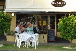 Riki Blake's Cafe - Pubs Perth 1