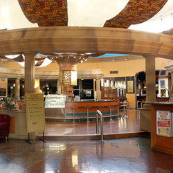 Village Green Hotel - Pubs Perth 2