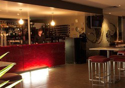 Metro Bar And Bistro - Pubs Perth 2
