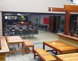 Union Hotel - Pubs Perth 3